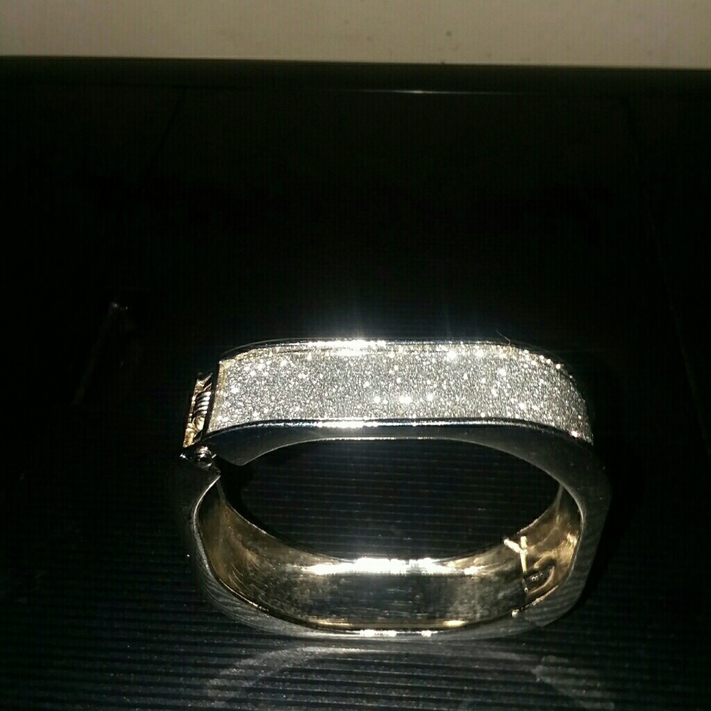 🎊🎉 BEAUTIFUL BRACLET🎉🎊